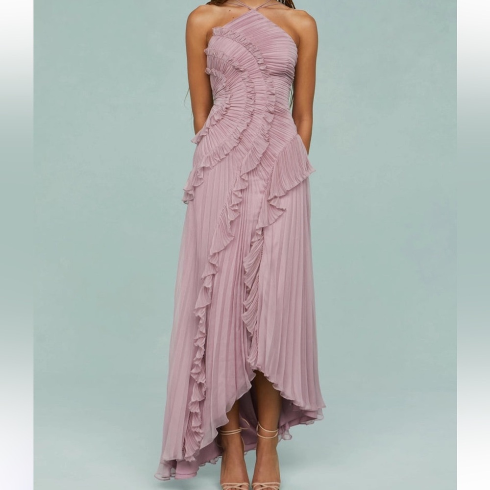 VENISSE BOUTIQUE Pleated Frill Halter Neck Maxi Dress